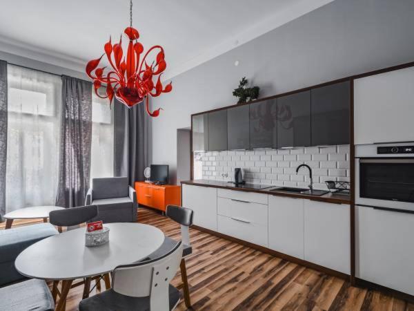 Apartamenty Goralska Pasja Krupowki 37 Zakopane Exterior photo