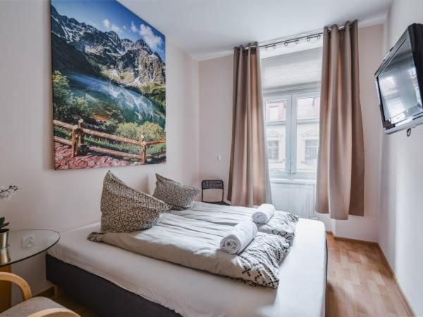 Apartamenty Goralska Pasja Krupowki 37 Zakopane Exterior photo